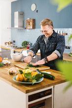 Laden Sie das Bild in den Galerie-Viewer, modernes Eiche Schneidebretter (M)
